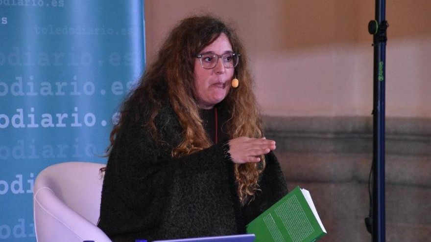 Isabel Ralero Rojas, antropóloga y profesora de la Universidad de Castilla-La Mancha aseguró que para lograr la convivencia entre turistas y residentes del Casco Histórico de Toledo "no hay que tener miedo al conflicto a la hora de buscar soluciones"