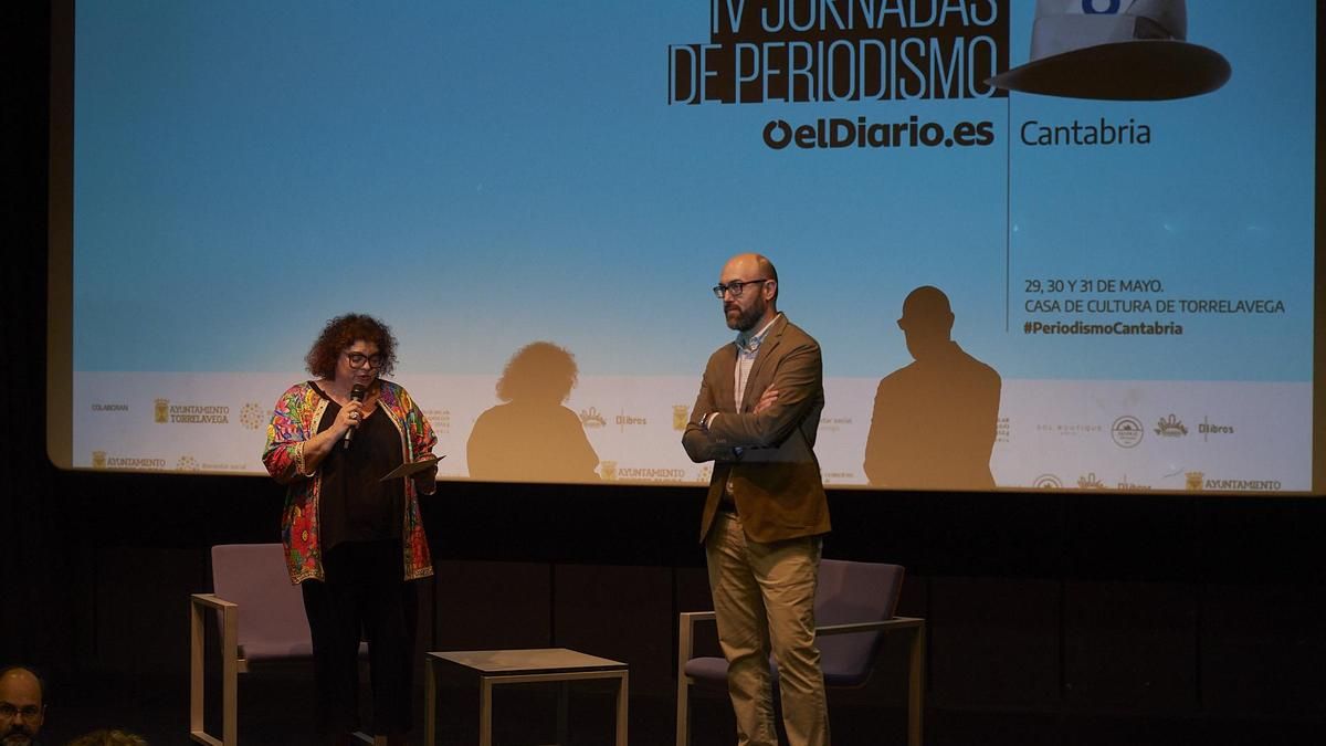 Olga Agüero y Víctor López presentan el documental 'La Calaf, intermediaria de guardia'.