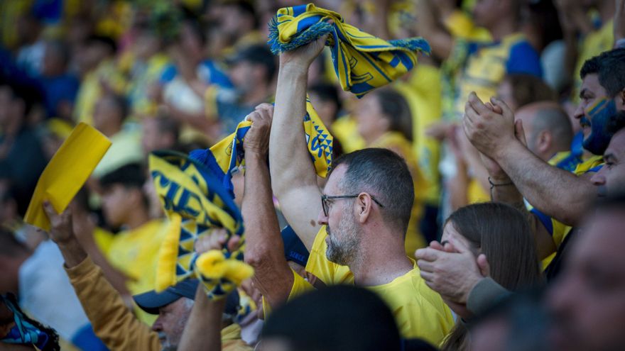 La UD Las Palmas roza los 14.000 abonados al filo del cierre del plazo de renovaciones