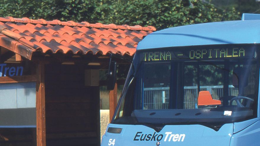 Euskotren: 40 años y 1.200 millones de viajes por las vías vascas