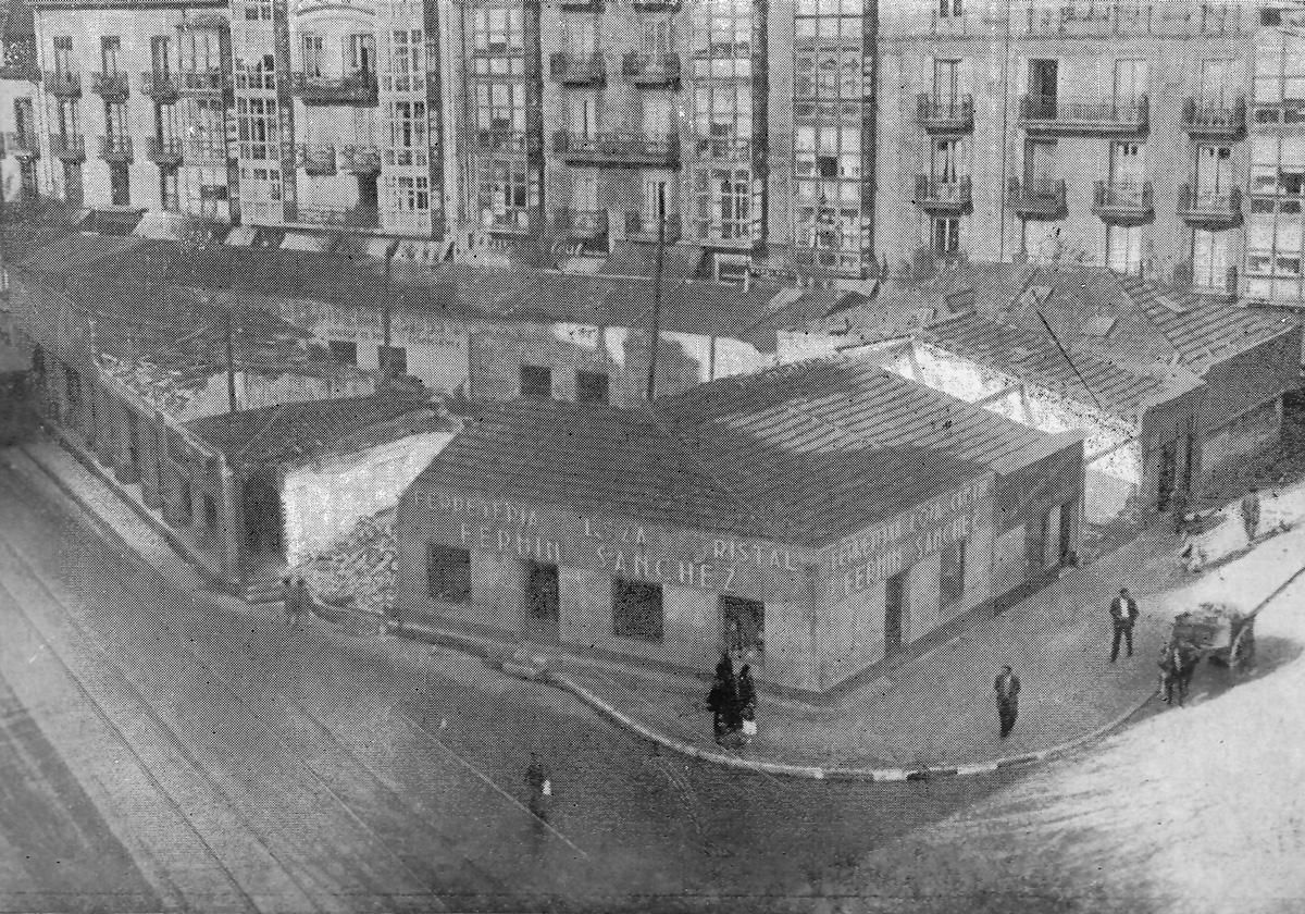 Barracones para el comercio en Amós de Escalante.