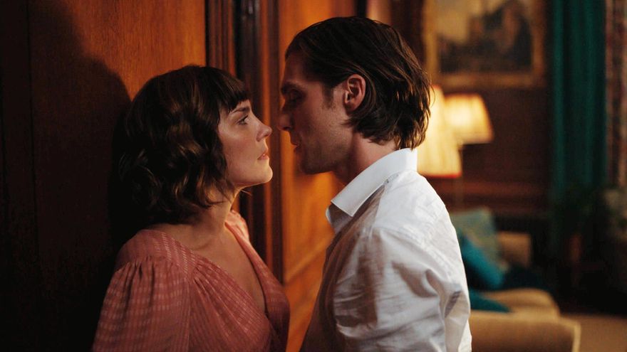 Antena 3 llena sus noches de series con otra extranjera, y mantiene inamovibles sus jueves pese a 'Supervivientes'