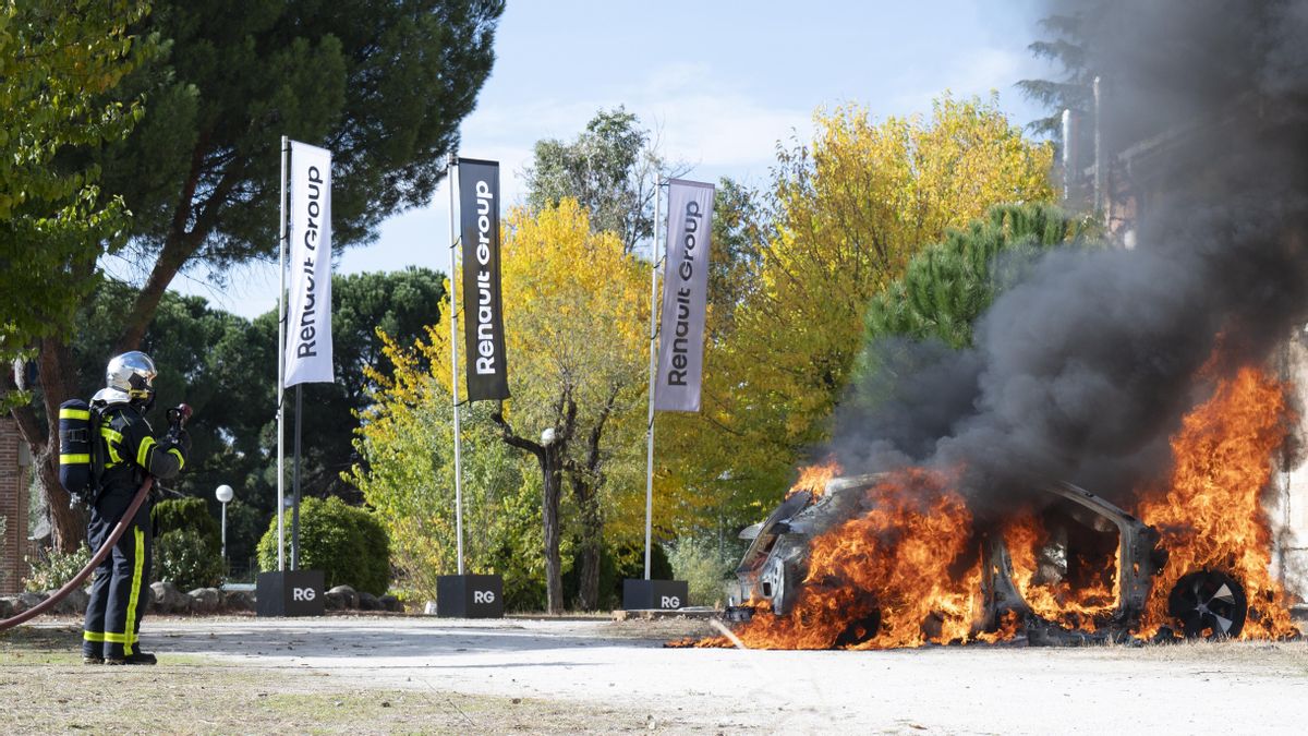 El incendio del Megane eléctrico en la sede del IFISE.