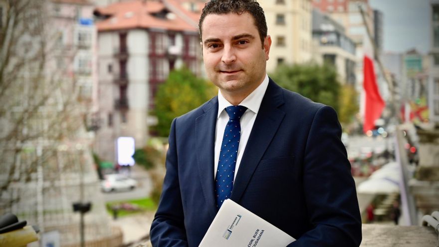 El concejal de Recursos Humanos de Santander, Daniel Portilla.
