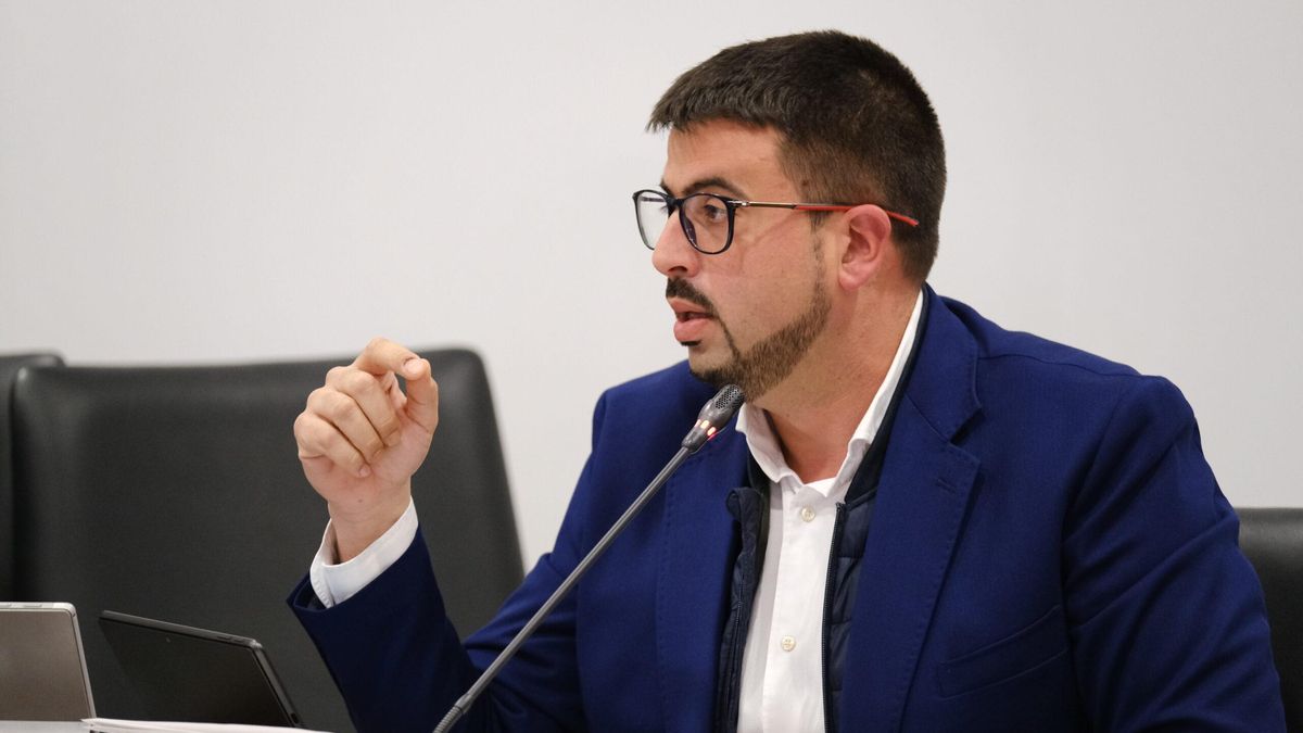 Borja Perdomo: “El Gobierno canario va a comenzar a recuperar la LP-2 cuando las obras de la carretera deberían estar en la recta final de su ejecución”