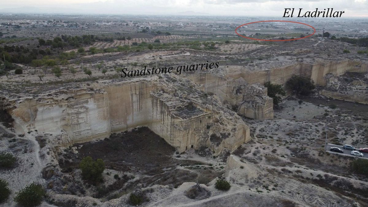 Cartago entendió desde el principio que levantar una defensa exigía decidir dónde sacar materiales, cómo moverlos y cuándo usarlos