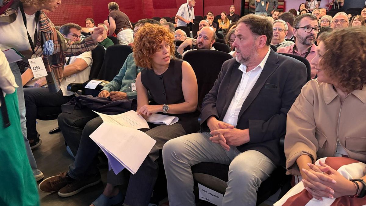 ERC pone en marcha su maquinaria electoral sin resolver el encaje del frente amplio que impulsa Rufián