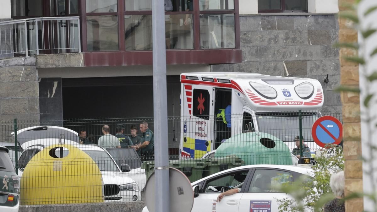 Llanes decreta dos días de luto por la guardia civil asesinada a tiros por su exmarido, también guardia civil