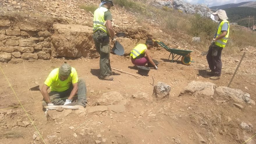 Excavación del asedio romano en La Loma