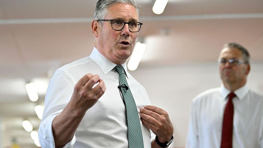 El Reino Unido, siempre en crisis: Starmer intenta reflotar su Gobierno tras la dimisión de su número dos