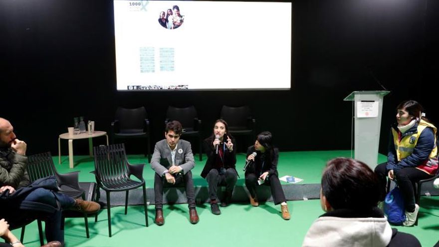 Asistentes este miércoles al foro "Jóvenes y Sociedad Civil" en la tercera jornada de la 25 Conferencia de las Partes del Convenio Marco de Naciones Unidas sobre Cambio Climático (COP) que bajo el lema "Tiempo de actuar" se celebra en Madrid.