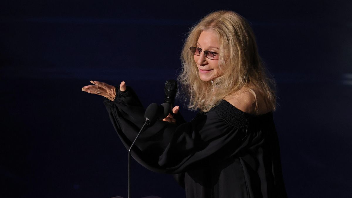 Barbra Streisand emociona en los Oscar con su homenaje al fallecido Robert Redford