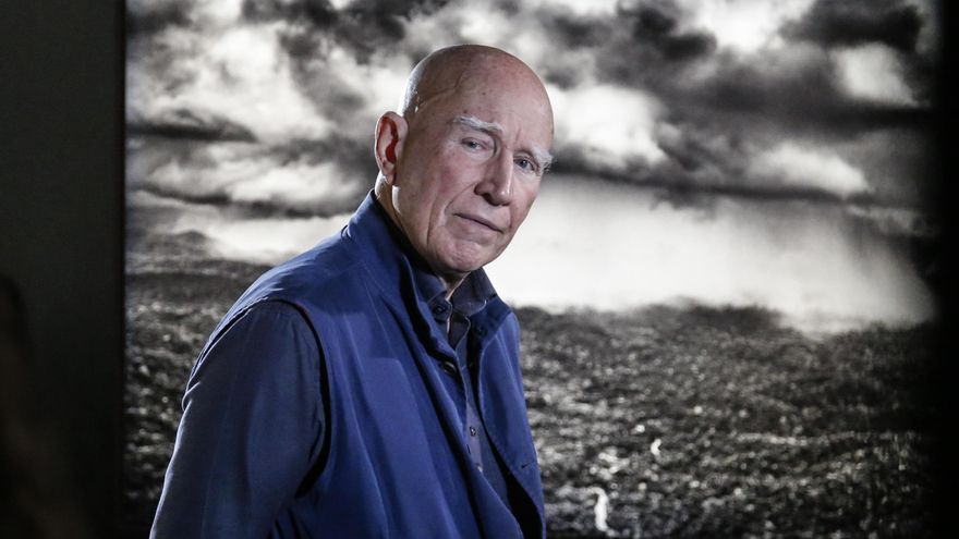 Sebastião Salgado, el multipremiado fotógrafo brasileño del blanco y negro