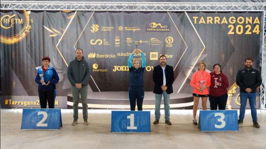 María Vintila logra el oro para el Círculo en el Torneo Estatal de tenis de mesa