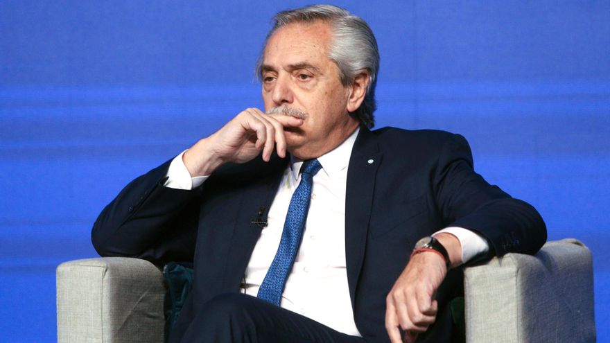 Alberto Fernández denunció en la Justicia a Milei por "intimidación pública" tras sus dichos sobre el peso