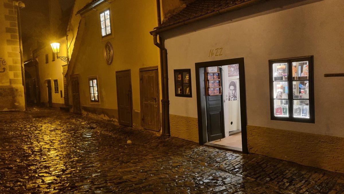 Número 22 del Callejón del oro.