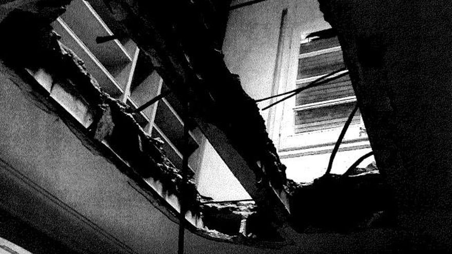 El juez declaró nulo el desahucio, pero su casa ya estaba destrozada: así dejó una inmobiliaria el piso de un anciano