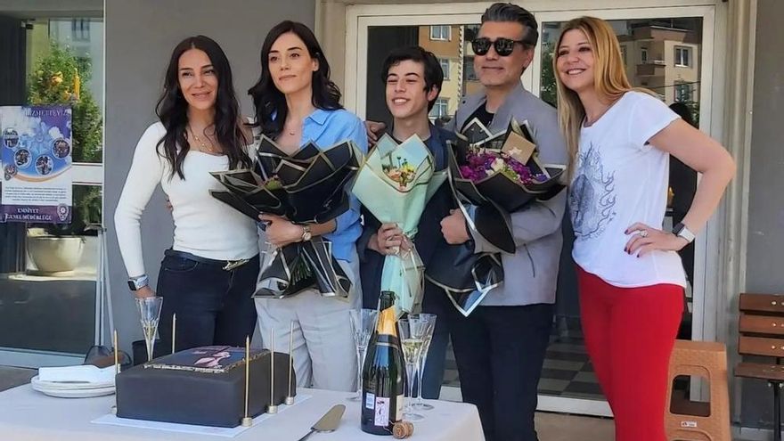 Antena 3 se despide de 'Infiel' con un recuerdo y homenaje a todo el equipo de la serie turca