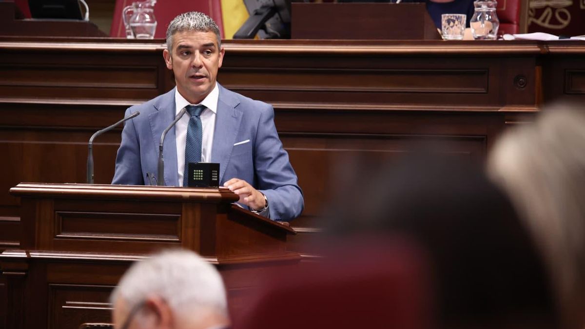 El consejero de Agricultura, Ganadería, Pesca y Soberanía Alimentaria del Gobierno canario, Narvay Quintero.