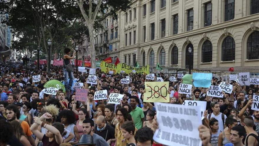 Tercera protesta del año por la subida del precio del transporte en Sao Paulo