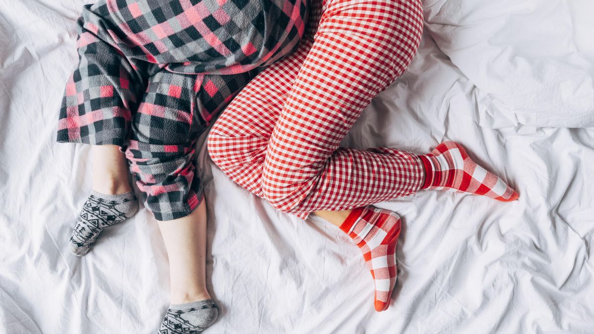 ¿Es mejor dormir con o sin calcetines?