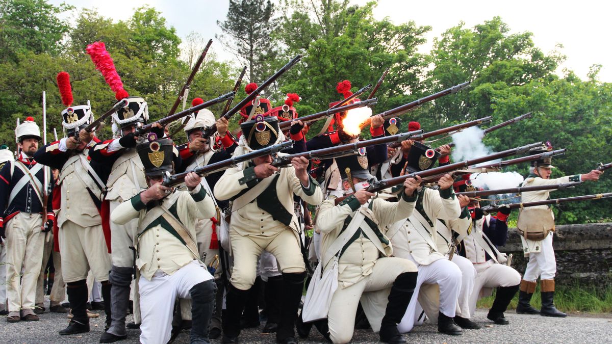 Cuando Napoleón incendió un pueblo del Bierzo: la recreación que devuelve la historia a sus calles