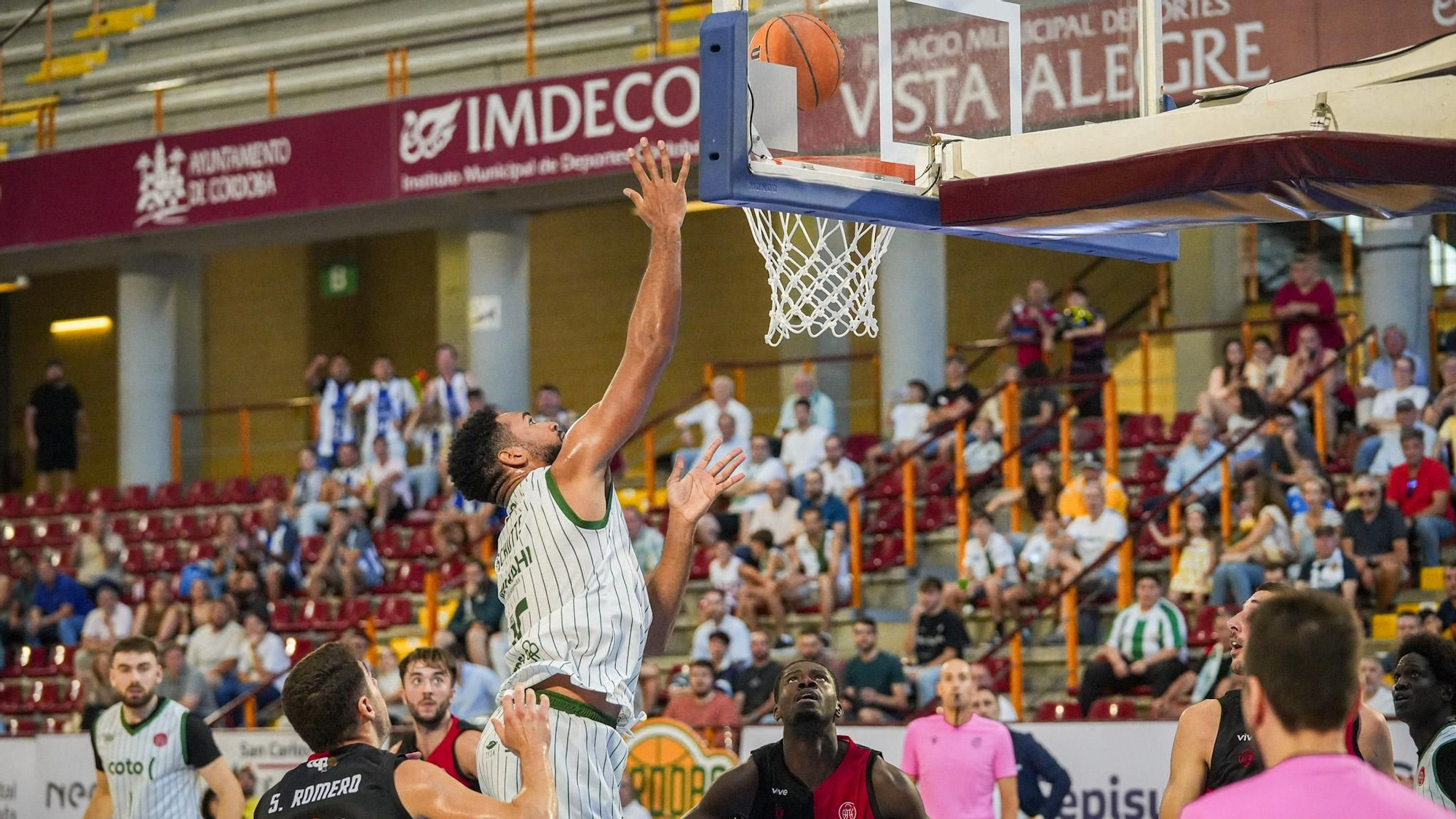 Las imágenes del Coto Córdoba CB - Clínica Ponferrada SDP