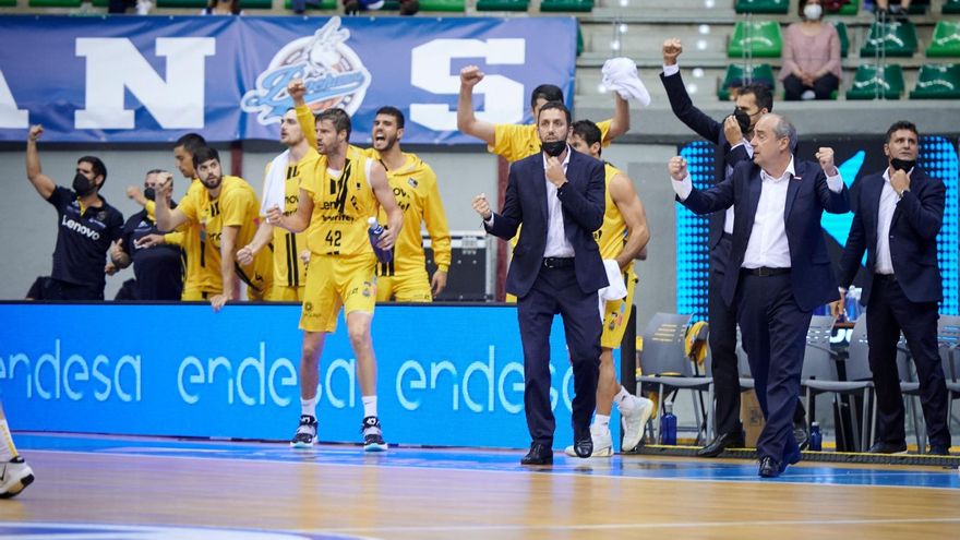 El Lenovo Tenerife destroza al Burgos y alcanza sus primeras semifinales