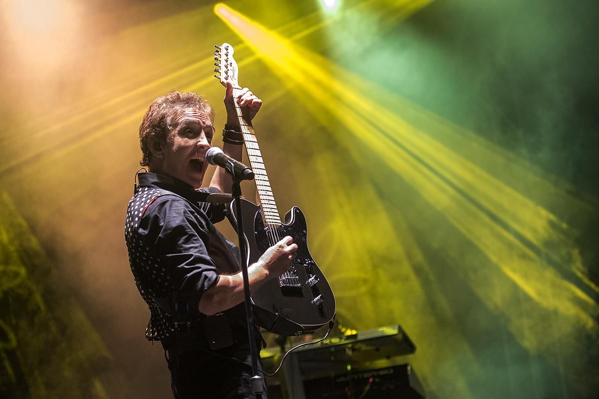 Concierto de Ramoncín en el festival Movember Food & Rock | JOAQUÍN GÓMEZ SASTRE