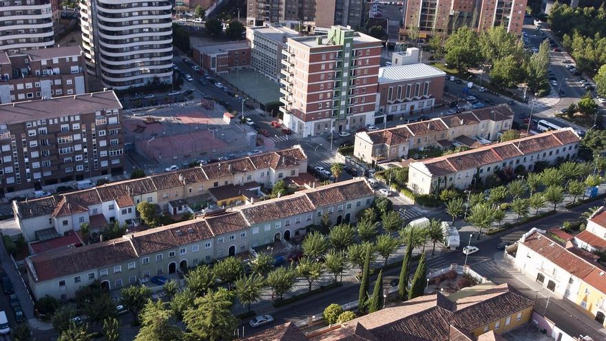 Miguel Ángel Baldellou, en Guadalajara: "Los arquitectos somos colaboradores de la degradación de las ciudades"