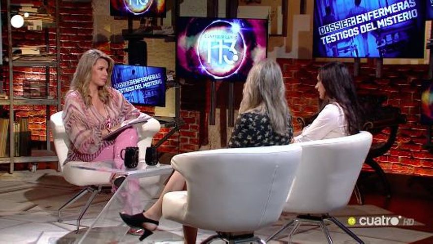 Carmen Porter frente a las enfermeras