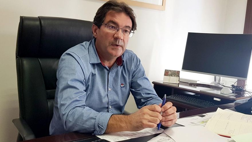 El Cabildo abona las subvenciones para el funcionamiento las cofradías de pescadores de La Palma