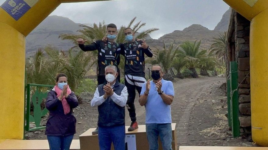 Podium del  VI DH La Aldea de San Nicolás 2021