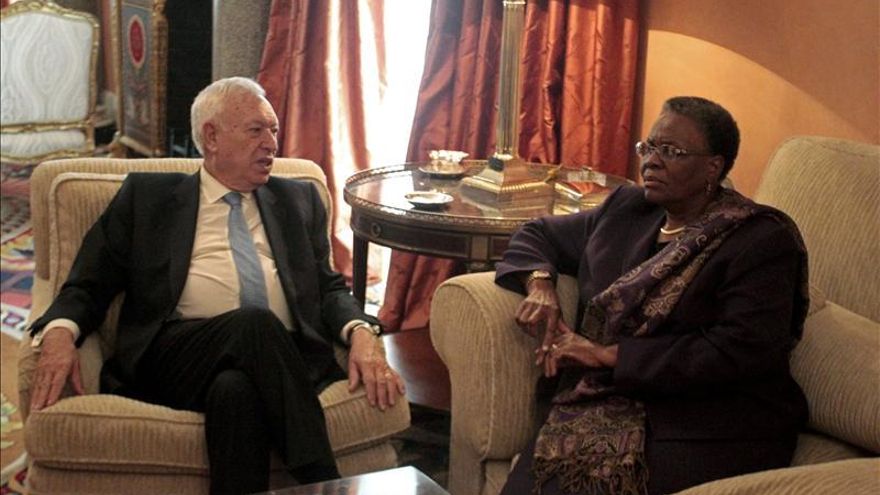 Margallo y homóloga de Namibia abogan por impulsar las relaciones económicas