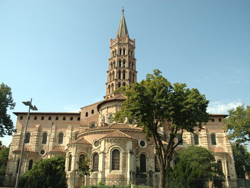 Ábsides y torre de San Sernín, la gran joya medieval de Toulouse.