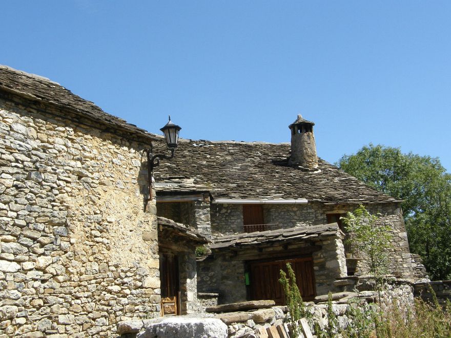 Arquitectura tradicional en Escuaín.