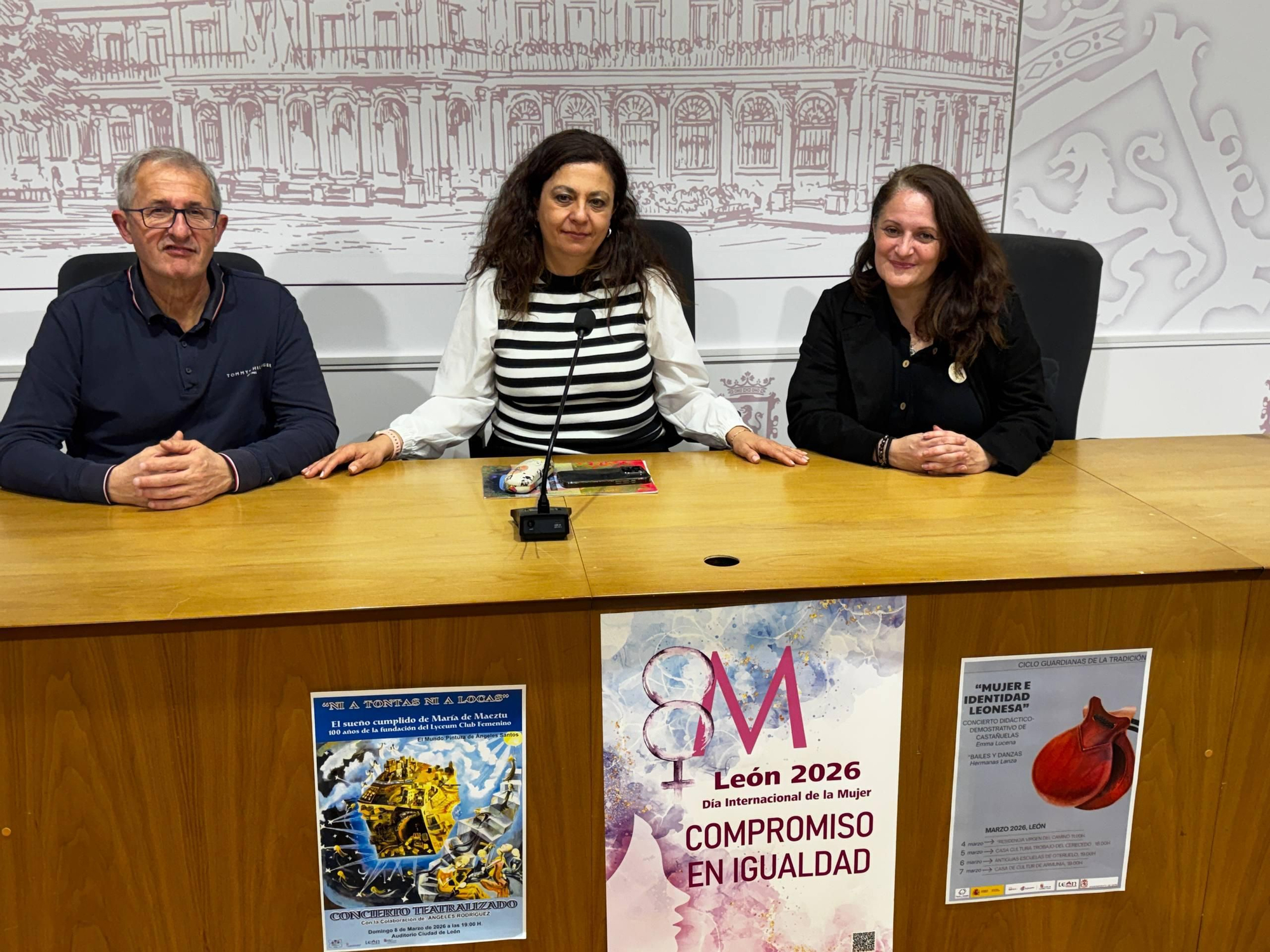 Presentación del programa del 8M en la ciudad de León.