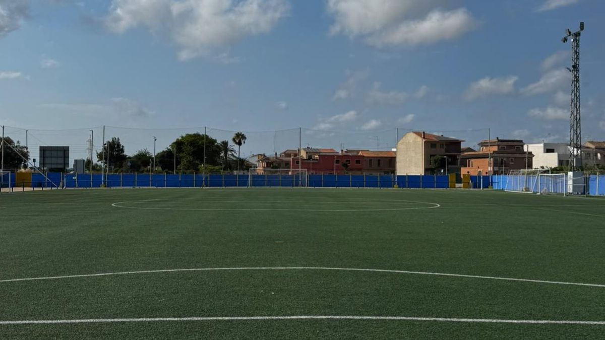 El club de fútbol valenciano que contrató una stripper para celebrar un ascenso del equipo juvenil despide a los implicados