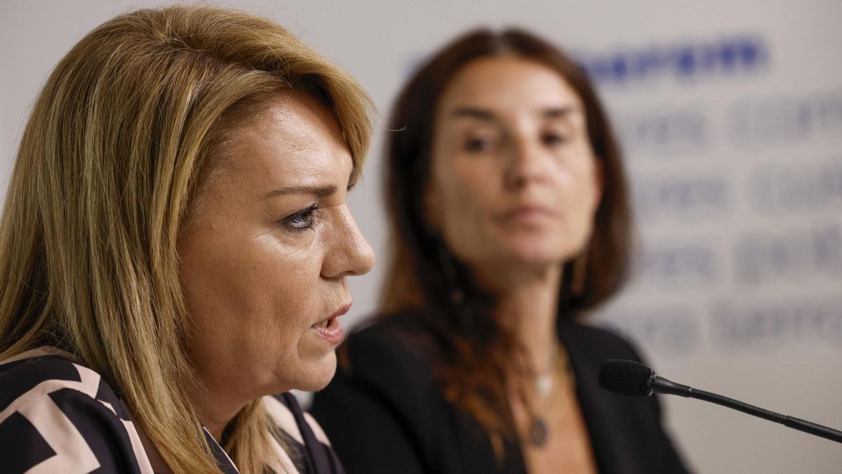 La vicepresidenta y portavoz del Consell, Susana Camarero (izq), en una imagen reciente.