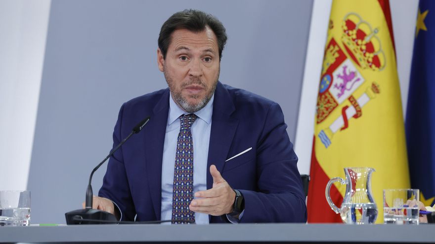 París condena las palabras de Puente sobre los adolescentes judíos expulsados por Vueling