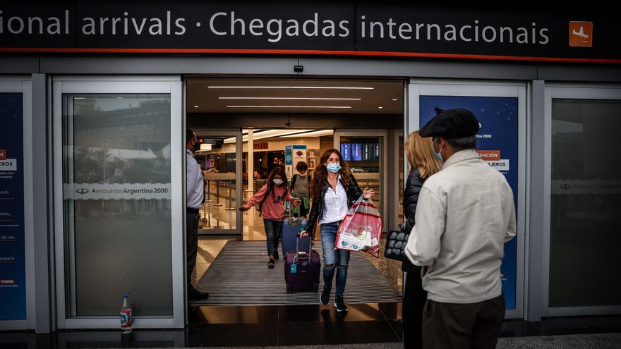 Argentina informa 591 nuevos casos y 4 muertes por la covid-19