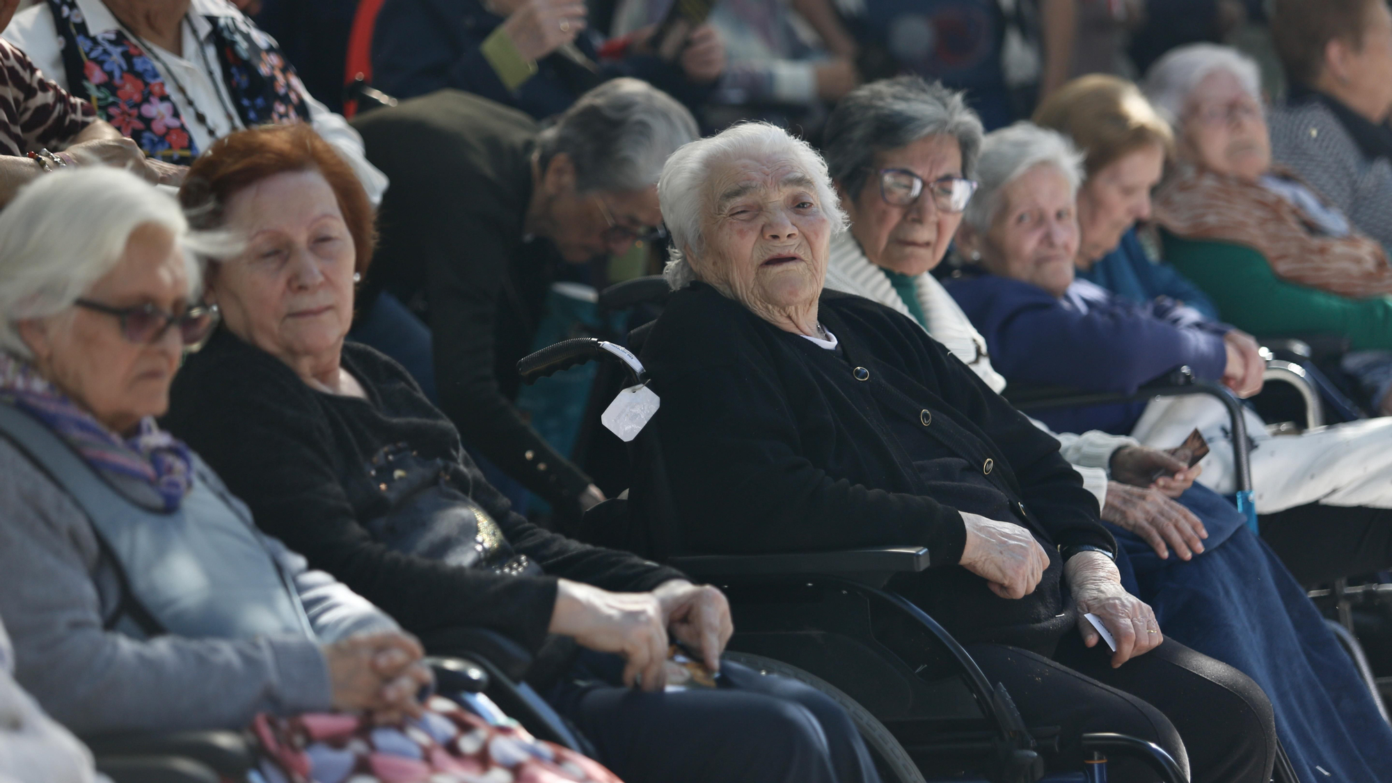 Salida procesional de la Hermandad de la Agonía, en imágenes