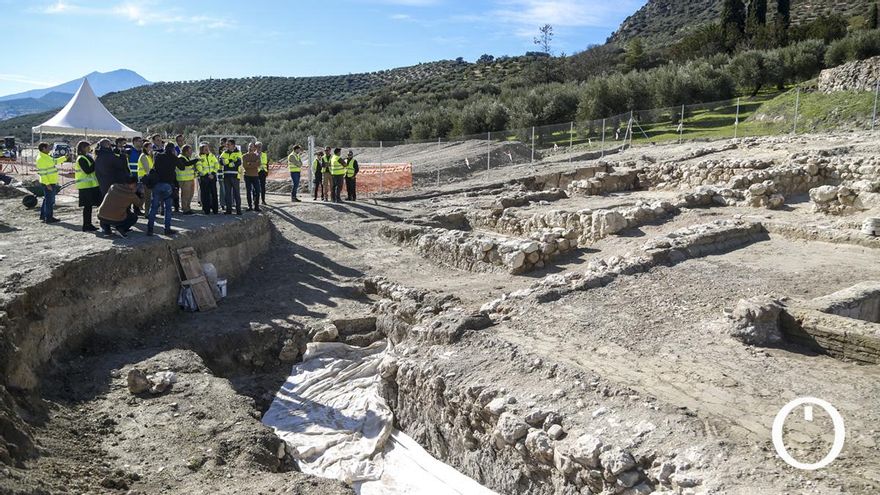 Visita a los restos del yacimiento altoimperial romano hallados en Priego de Córdoba