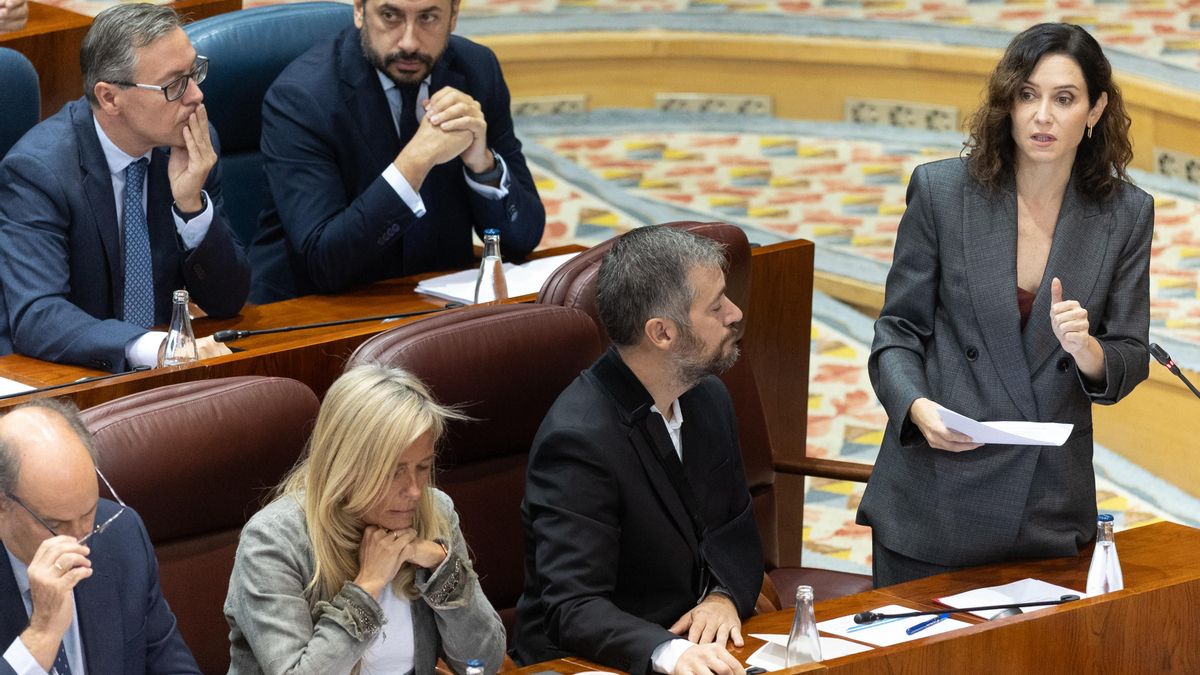 Ayuso promete "proteger la libertad de conciencia" y "cumplir la ley" con el registro de objetores pero no dice cómo