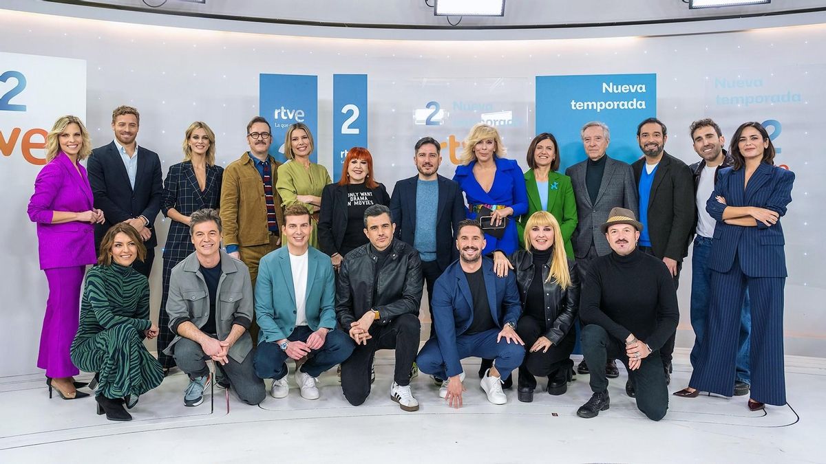 Foto de familia de La 2