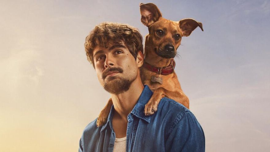 'Caramelo', el éxito de Netflix que demuestra que la amistad entre un hombre enfermo y su perro puede convertir el dolor en una lección de vida