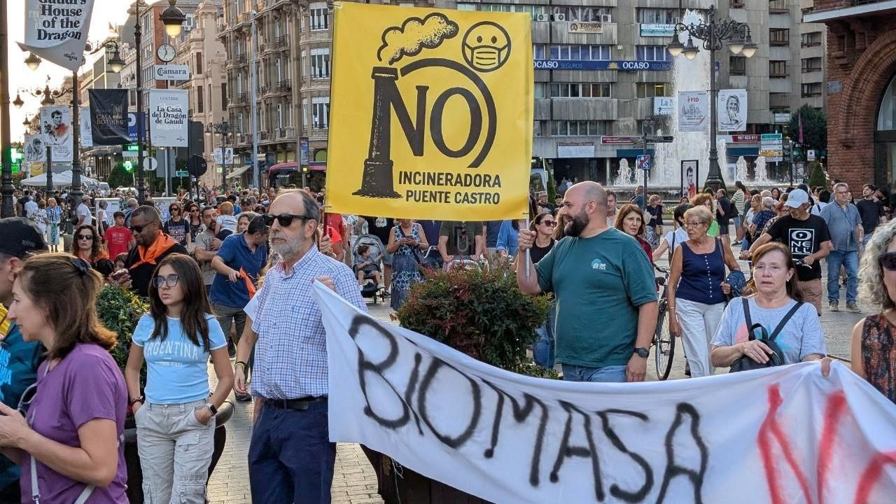 Crecientes protestas contra la planta de incineración de biomasa en en sur de la capital