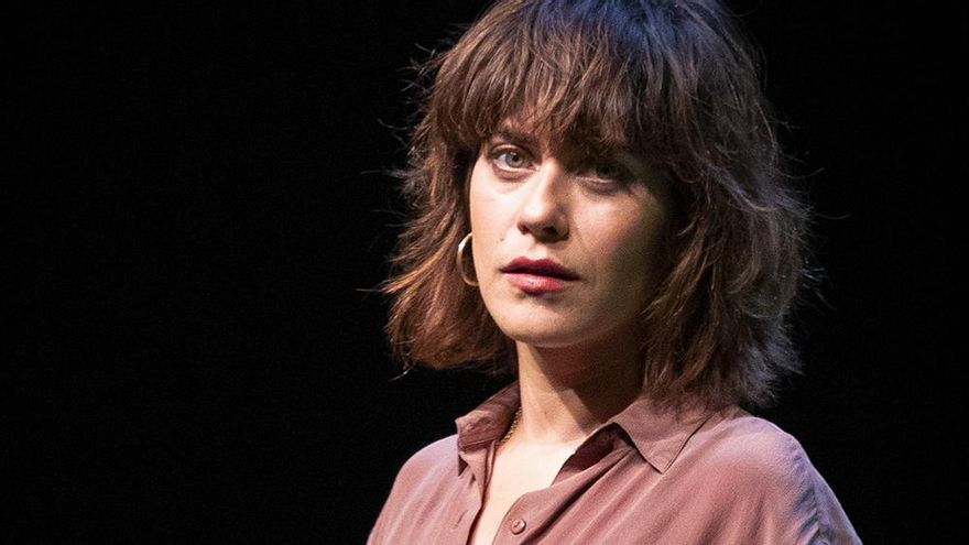 Difunden los presuntos insultos de María León a los policías en Sevilla: "Tonto, ¿tú qué eres, el sheriff?"