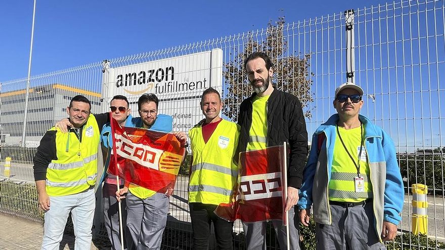 Trabajadores con discapacidad en Amazon se rebelan contra la sobrecarga de trabajo: "Andamos 20 km al día"
