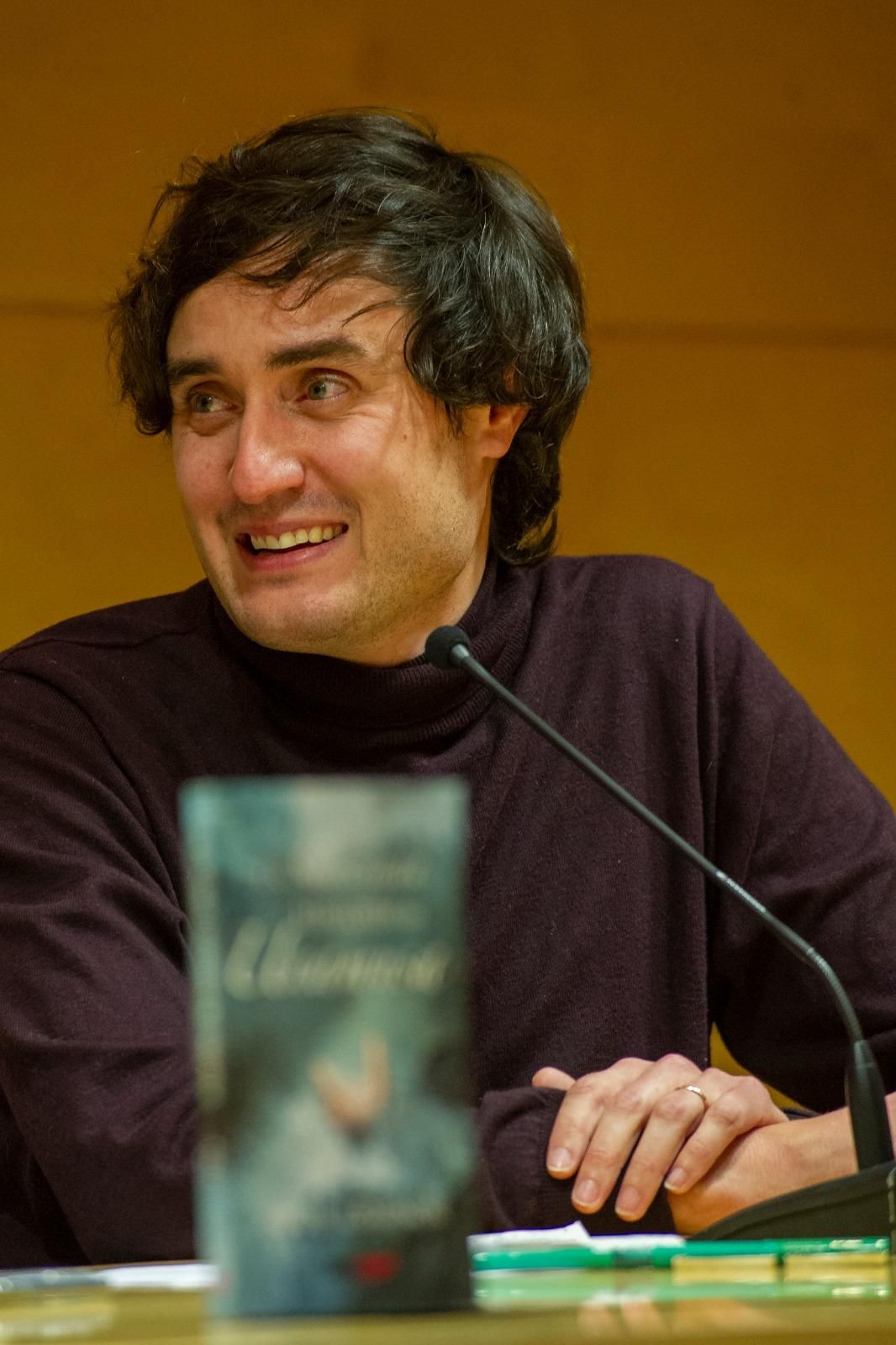 Ángel LAmenor durante la presentación del libro en Ciudad Real / Foto: Jesús Monroy
